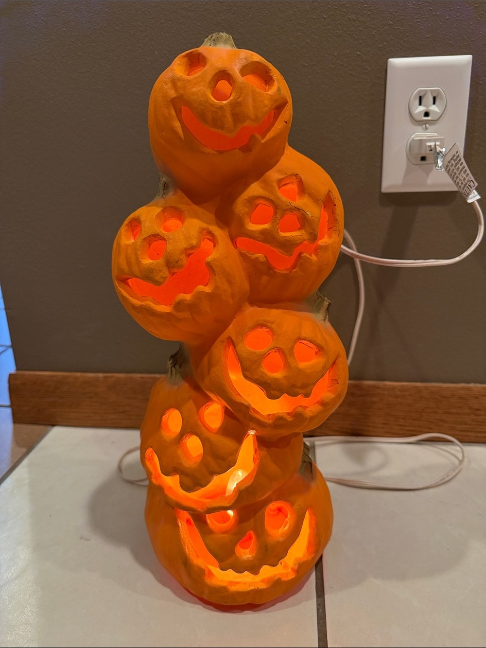 VINTAGE GEMMY INDUSTRIES FOAM HALLOWEEN 6 PUMPKIN STACK LIGHT UP 15 IN TALL